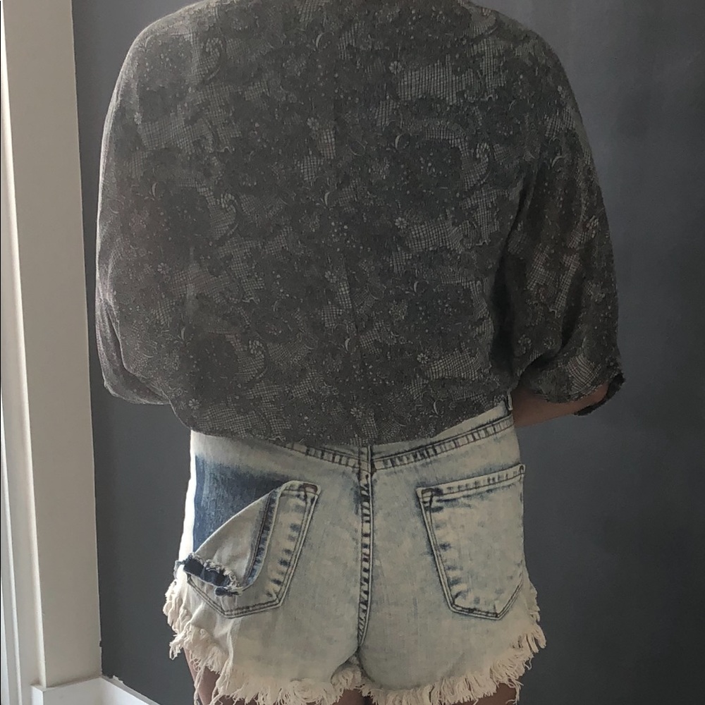 Tunic - Picture 4 of 4
